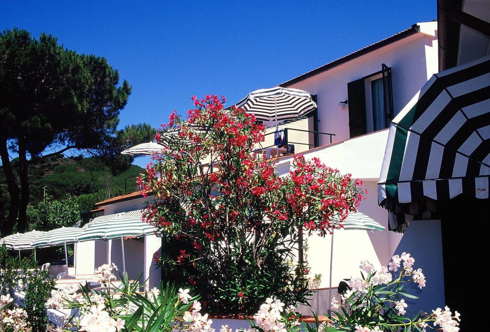 Hotel Paradiso Portoferraio Εξωτερικό φωτογραφία